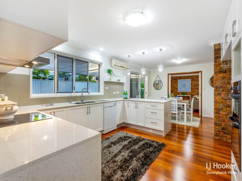 16 Malbon Street, Eight Mile Plains QLD 4113