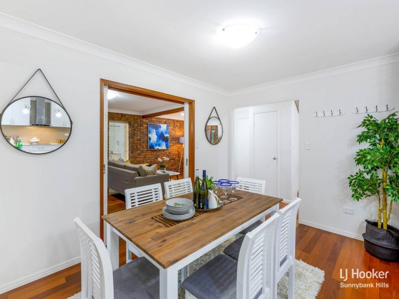 16 Malbon Street, Eight Mile Plains QLD 4113