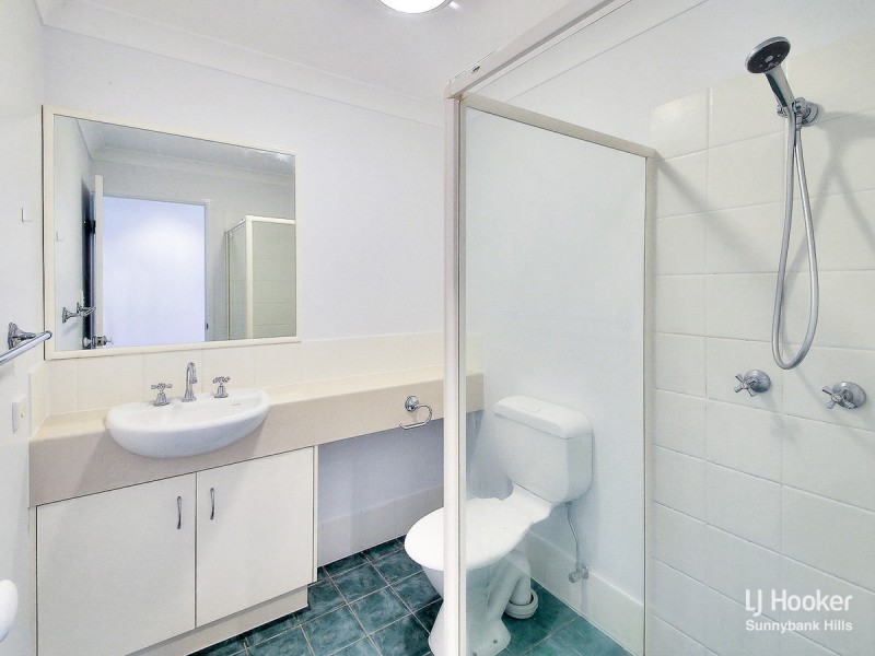 11 Maryland, Parkinson QLD 4115