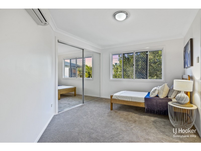 3 Trafalgar Close, Stretton QLD 4116