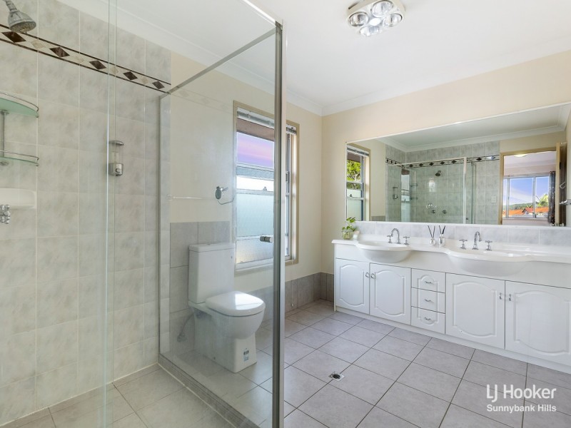 27 Azalea Crescent, Calamvale QLD 4116