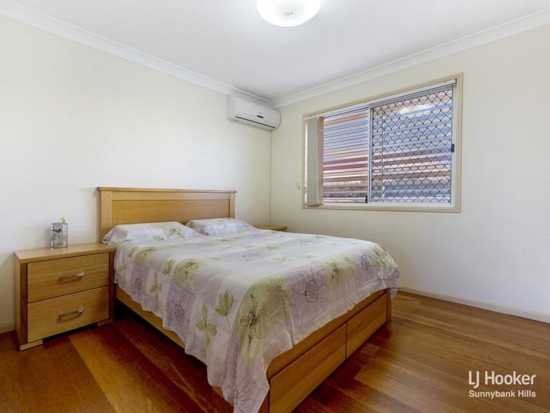 27 Azalea Crescent, Calamvale QLD 4116