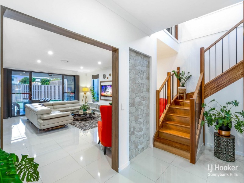 22 Royal Crescent, Rochedale QLD 4123