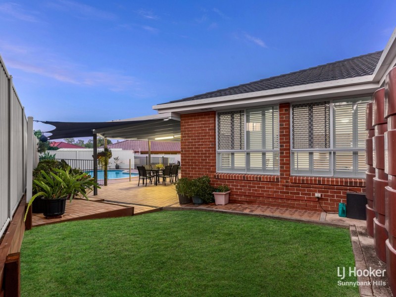 9 Mockingbird Court, Wishart QLD 4122