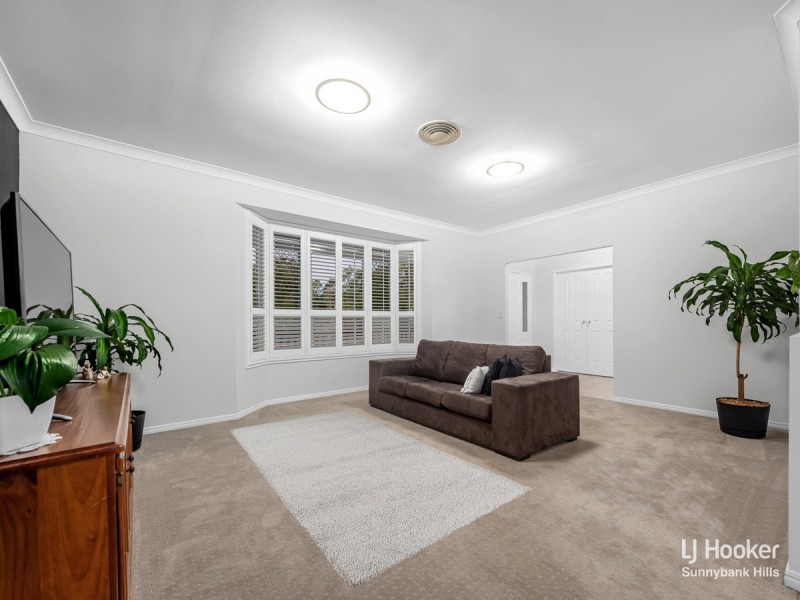 9 Mockingbird Court, Wishart QLD 4122