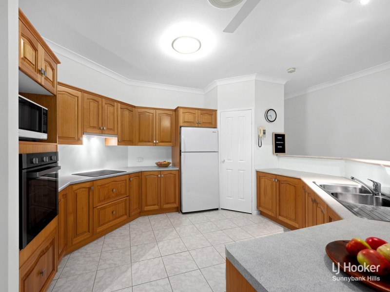 9 Mockingbird Court, Wishart QLD 4122