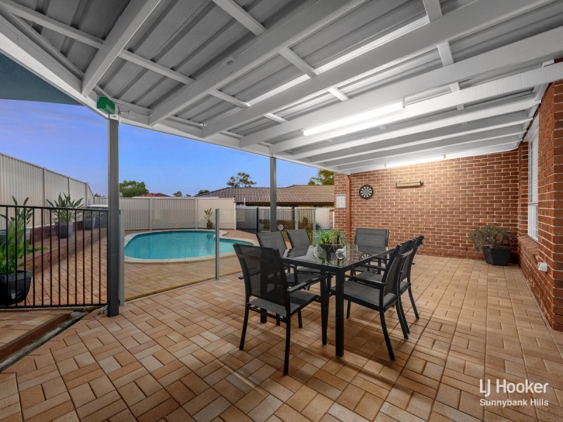 9 Mockingbird Court, Wishart QLD 4122