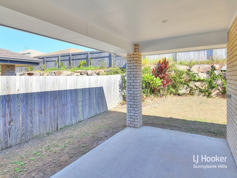3 Penfolds Court, Holmview QLD 4207