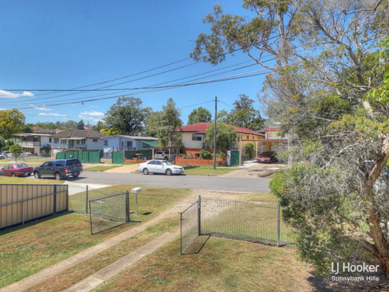 12 Callendar Street, Sunnybank Hills QLD 4109