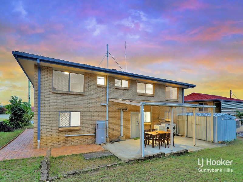 6 Strathairlie Square, Macgregor QLD 4109