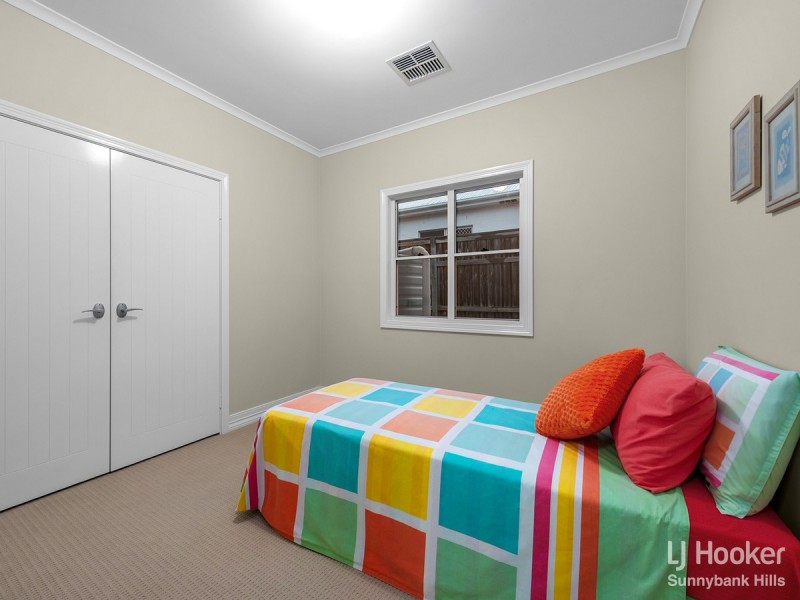 6 Watervale Place, Calamvale QLD 4116