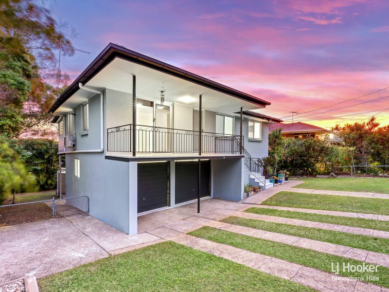 22 Menkira Street, Mansfield QLD 4122