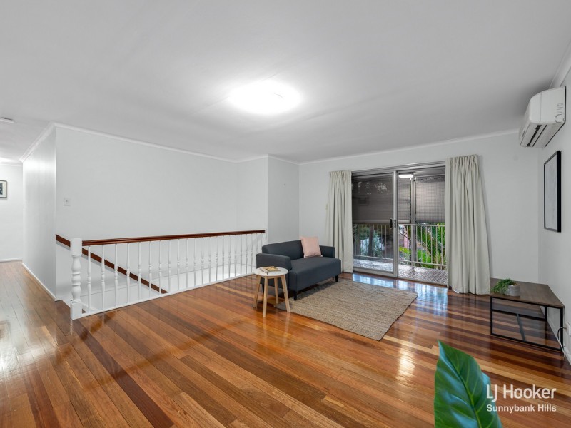 7 Copenhagen Street, Wishart QLD 4122