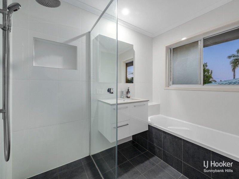 7 Copenhagen Street, Wishart QLD 4122