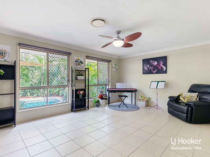4 Bunya Court, Parkinson QLD 4115
