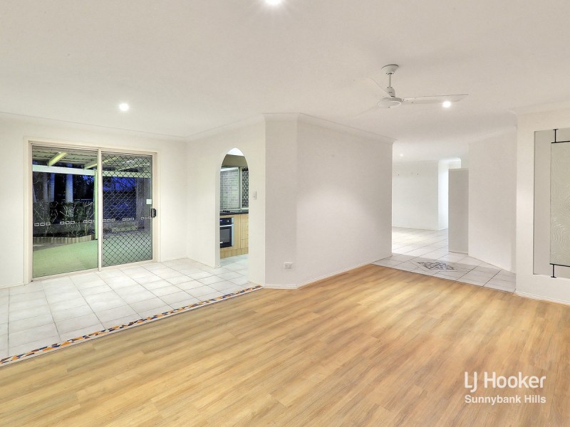 126 Goorari Street, Eight Mile Plains QLD 4113