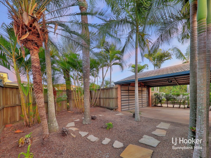 126 Goorari Street, Eight Mile Plains QLD 4113