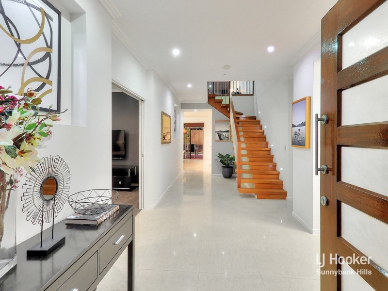 9 Collett Street, Eight Mile Plains QLD 4113