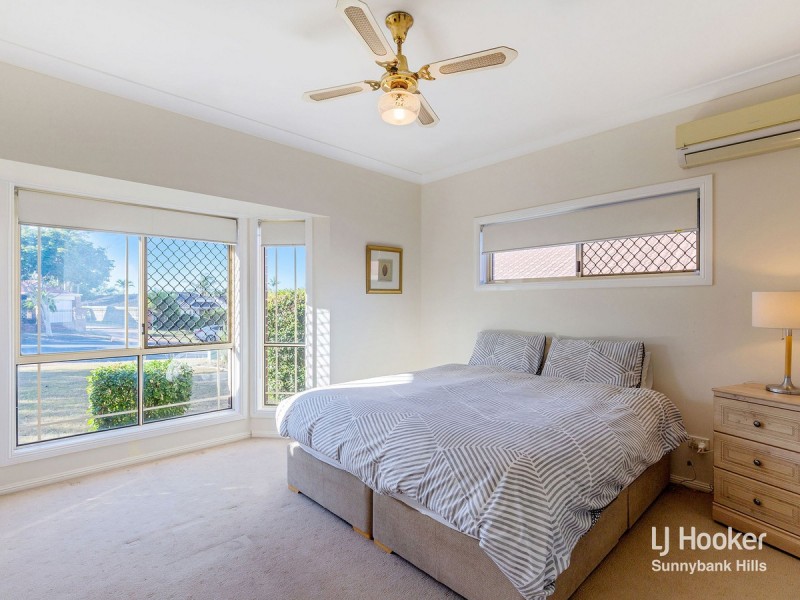 8 Gilgai Close, Parkinson QLD 4115