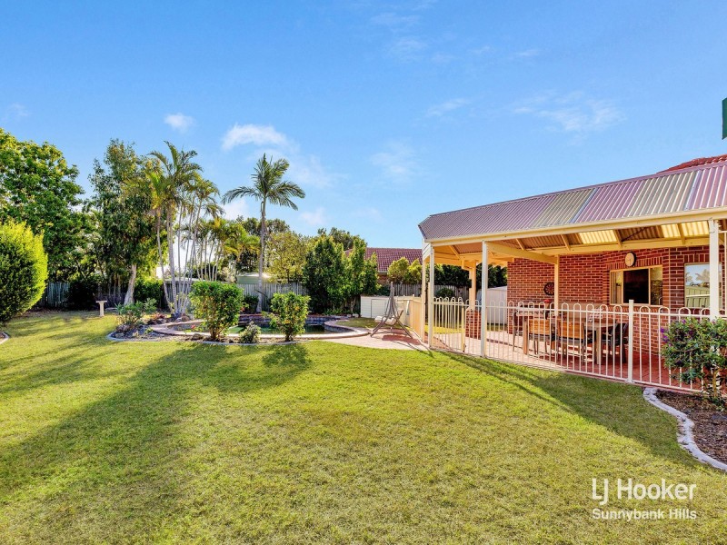 8 Gilgai Close, Parkinson QLD 4115