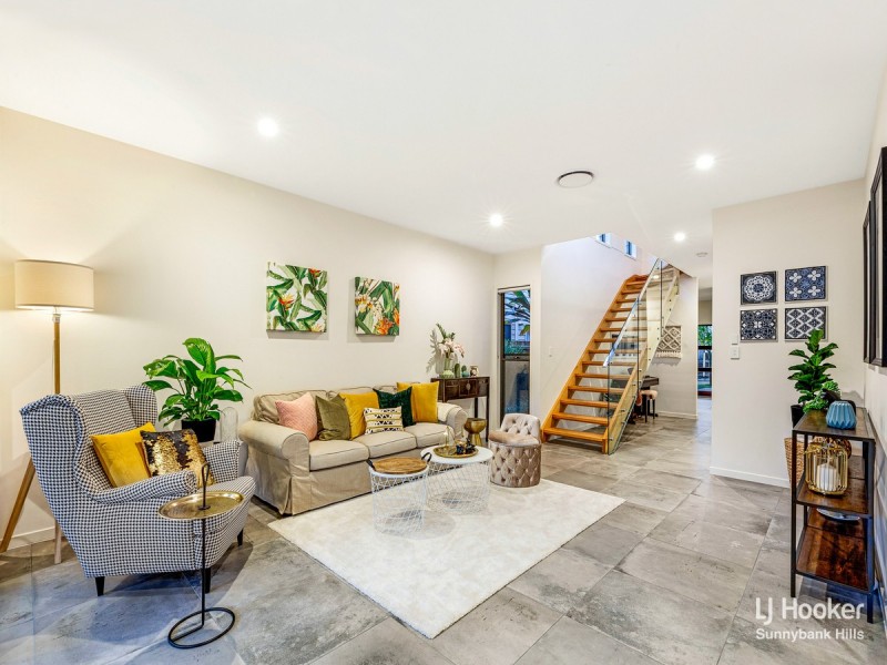 8 Obrist Place, Rochedale QLD 4123