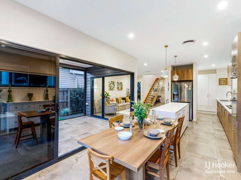 8 Obrist Place, Rochedale QLD 4123