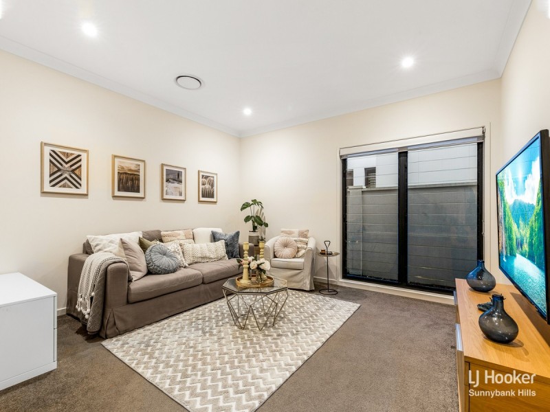 8 Obrist Place, Rochedale QLD 4123