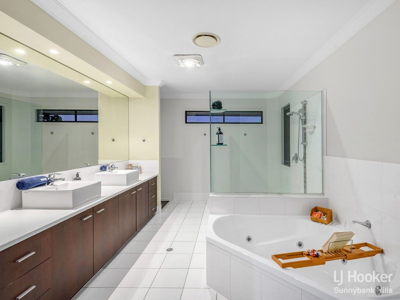 69 Craig Street, Wishart QLD 4122