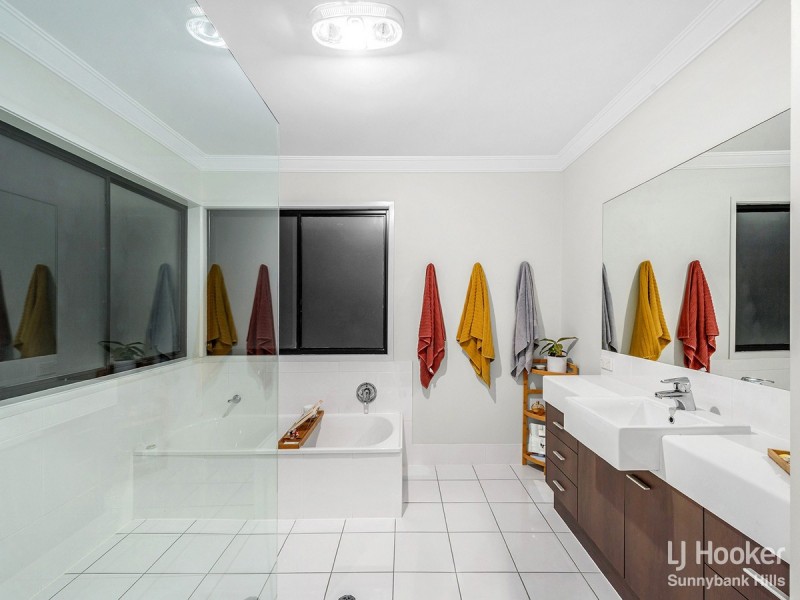 69 Craig Street, Wishart QLD 4122