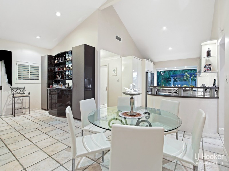 8 Narell Court, Sunnybank Hills QLD 4109