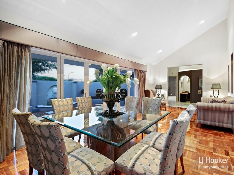 8 Narell Court, Sunnybank Hills QLD 4109