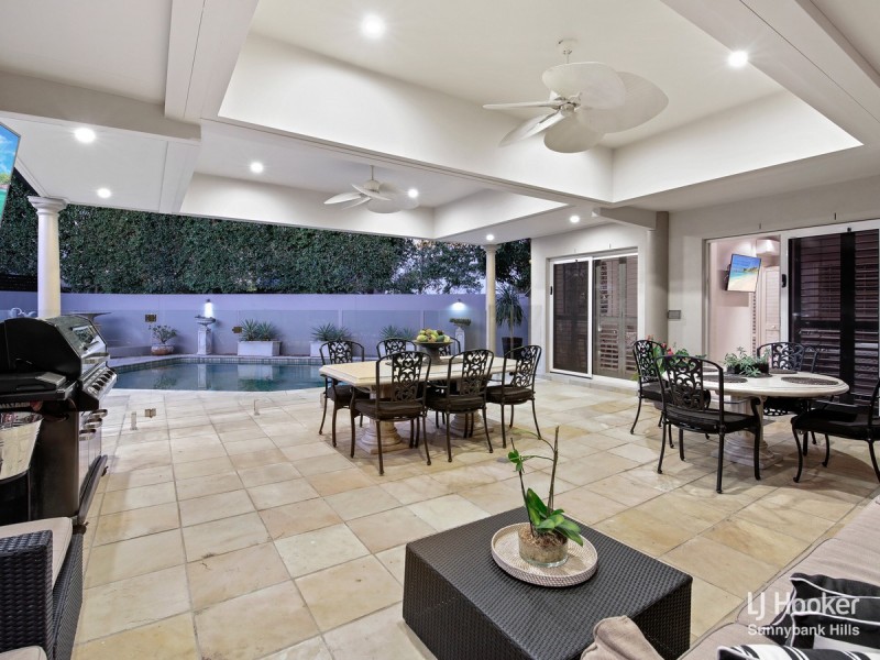 8 Narell Court, Sunnybank Hills QLD 4109