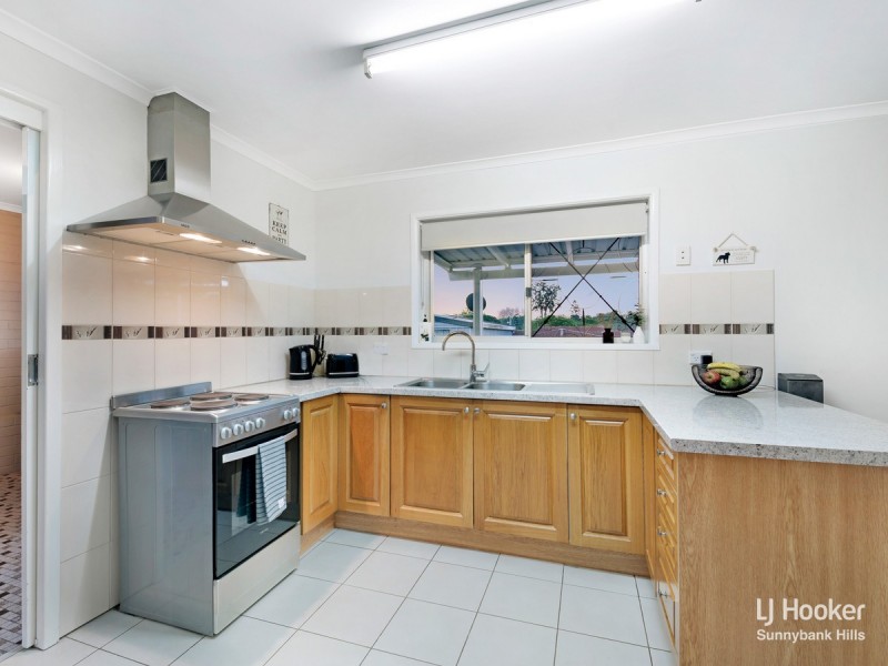 8 Pearl Street, Slacks Creek QLD 4127