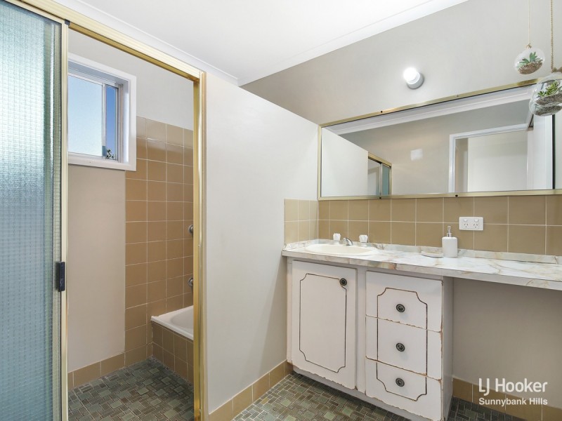 8 Pearl Street, Slacks Creek QLD 4127