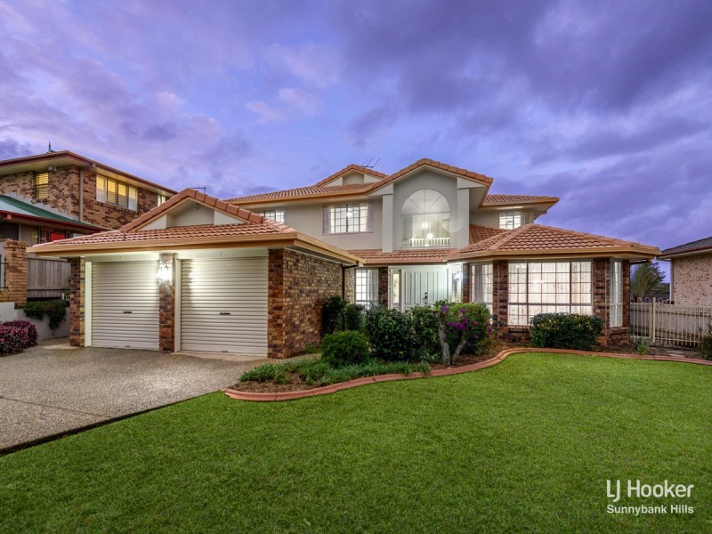 11 Magenta Place, Wishart QLD 4122