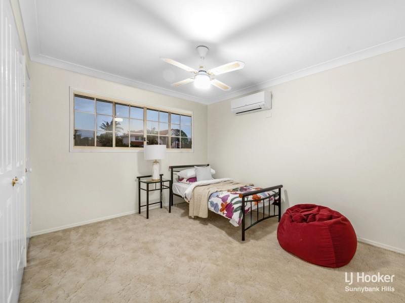 11 Magenta Place, Wishart QLD 4122