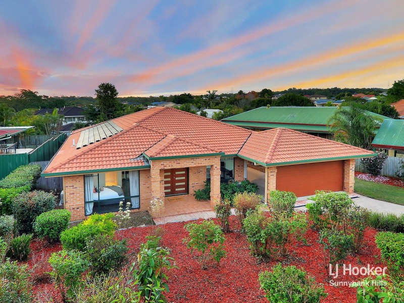 1 Matisse Place, Mackenzie QLD 4156