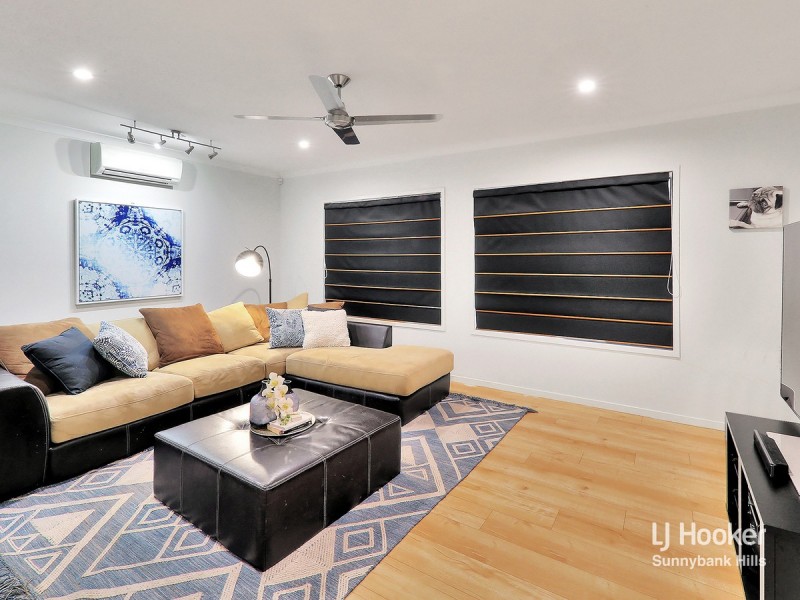 19 Ellendale Circuit, Eight Mile Plains QLD 4113