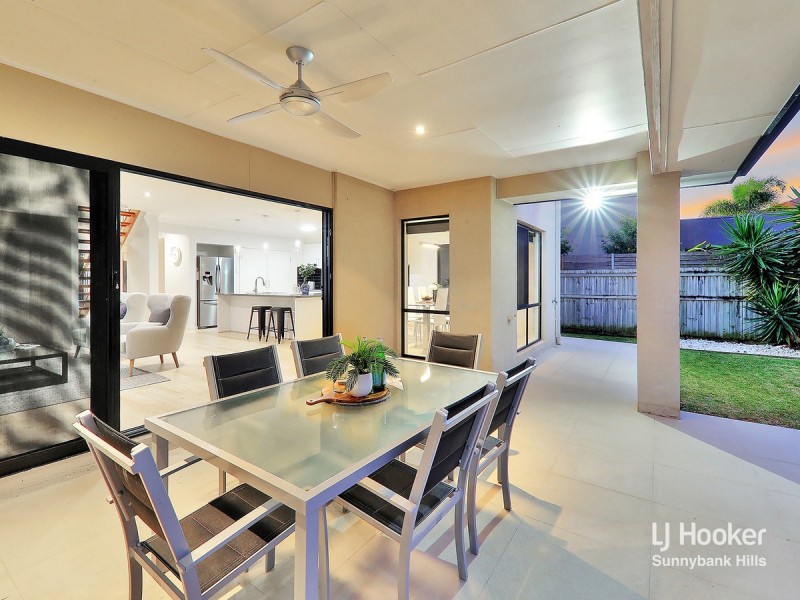 19 Ellendale Circuit, Eight Mile Plains QLD 4113