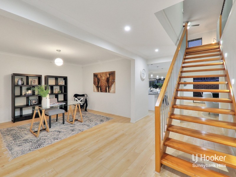 19 Ellendale Circuit, Eight Mile Plains QLD 4113