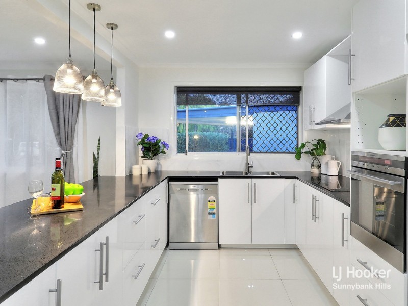 3 Wistaria Street, Sunnybank Hills QLD 4109