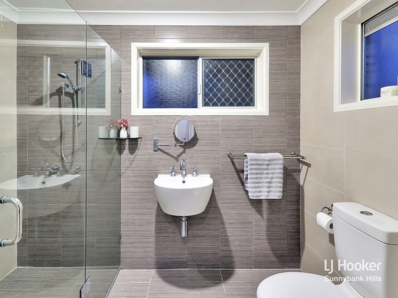 3 Wistaria Street, Sunnybank Hills QLD 4109