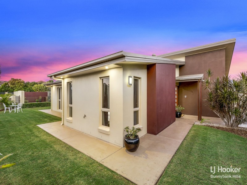 15 Innaminka Place, Parkinson QLD 4115