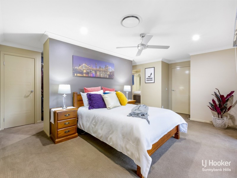 15 Innaminka Place, Parkinson QLD 4115