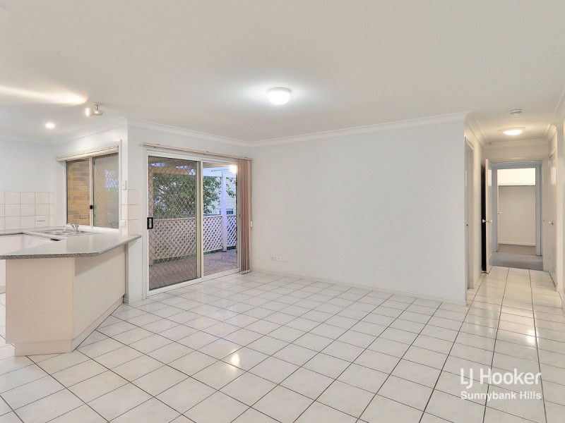 26 Eden Elm Street, Calamvale QLD 4116