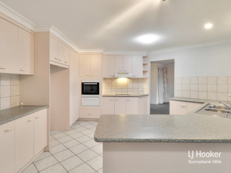 26 Eden Elm Street, Calamvale QLD 4116