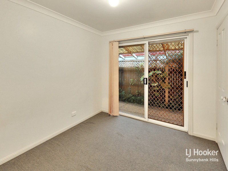 26 Eden Elm Street, Calamvale QLD 4116