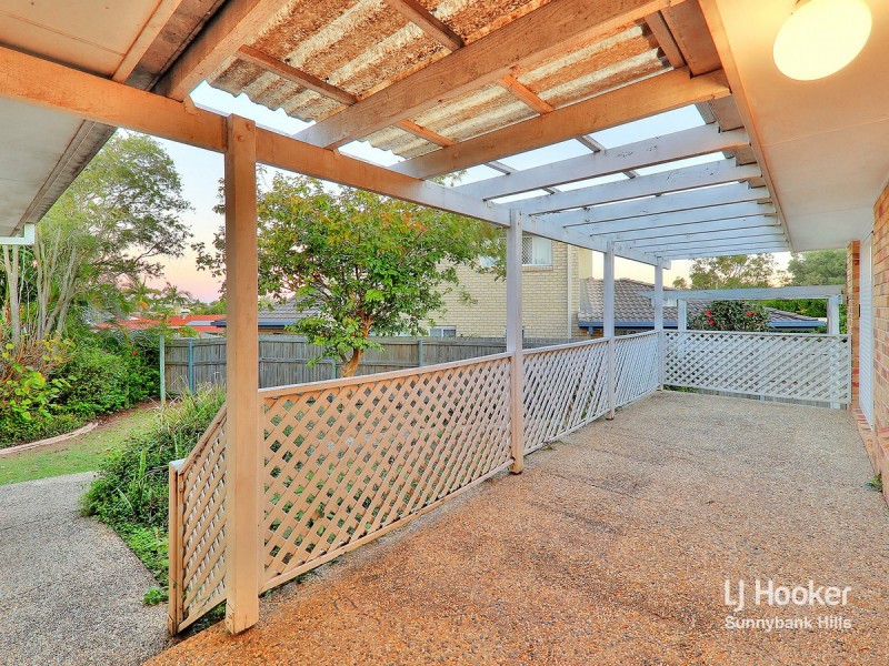 26 Eden Elm Street, Calamvale QLD 4116
