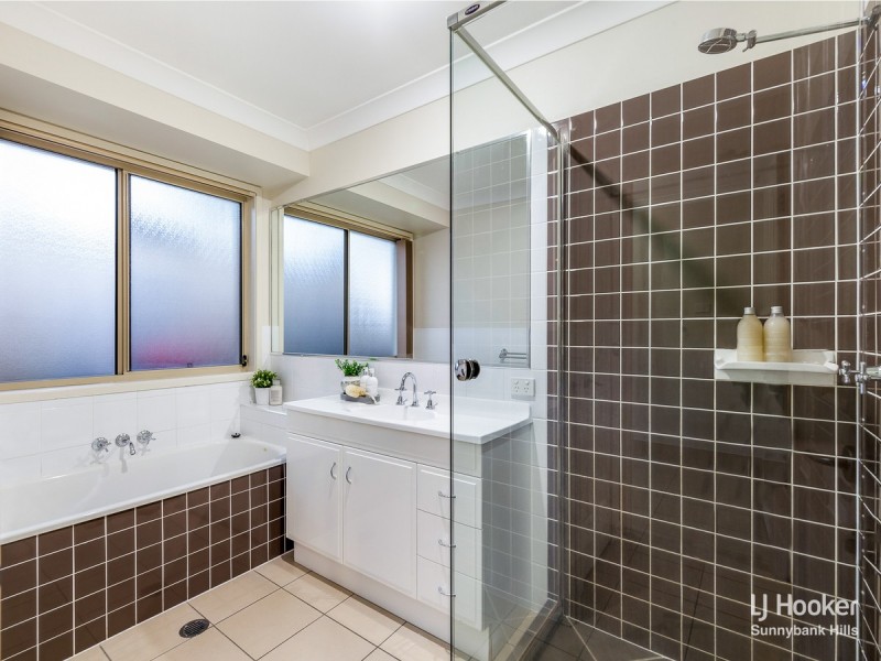 12 Lomond Place, Parkinson QLD 4115