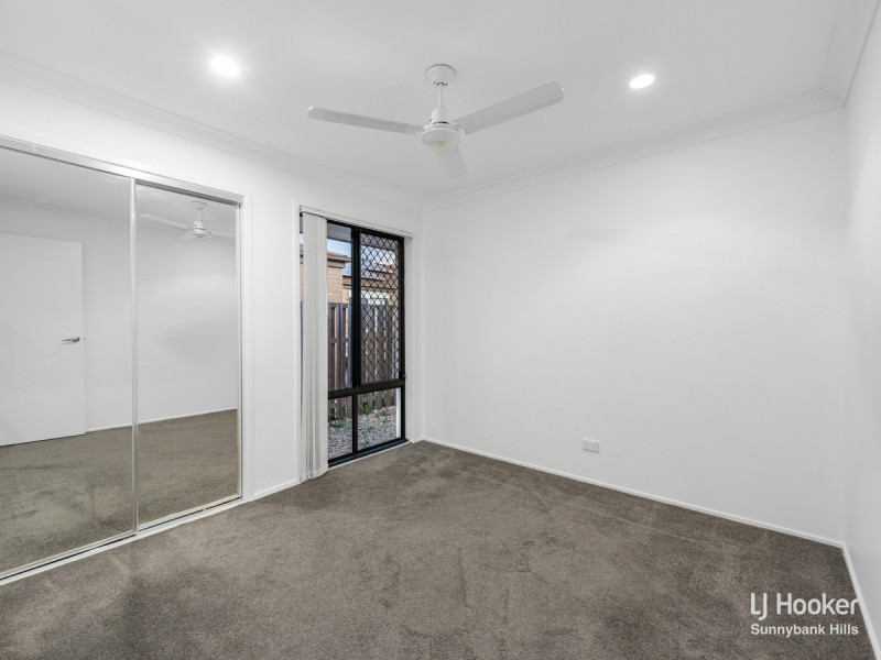 10 Mimosa Street, Parkinson QLD 4115